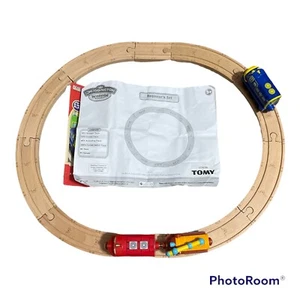 Lot Of Chuggington Wood Train Tracks & Trains Wilson Brewster Fuel Car 10 Tracks - Picture 1 of 4