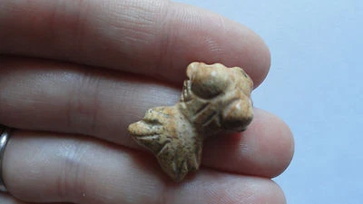 GOLDFISH Set i  (pkg of 8) Picture Jasper Beautiful Carved Animal Beads pendant Foto 1 de 4
