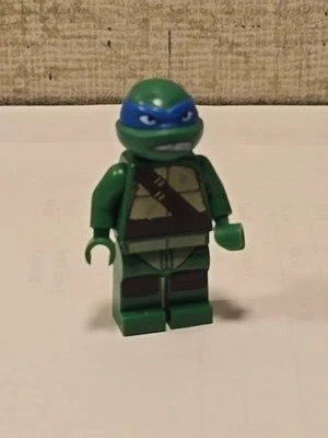 LEGO Teenage Mutant Ninja Turtles TMNT 79104 Leonardo, Gritted Teeth Minifigure! - Image 1 of 4