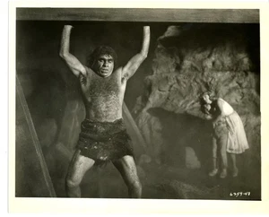 Dinosaurus 1960 #48 Greg Martel, Alan Roberts, Kristina Hanson UNIVERSAL Sci-Fi - Bild 1 von 2