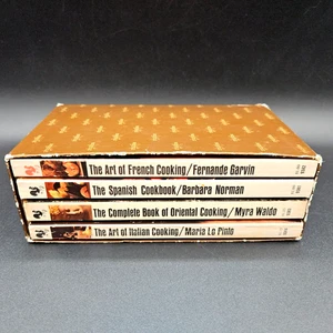 Vintage International Cookbook Box Set French Spanish Oriental Italian Lo Pinto - Picture 1 of 11