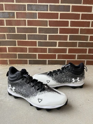 Under Armour Men Spotlight Franchise RM 2.0 Football Cleats 3025083-001 Size 16 - Image 1 of 4