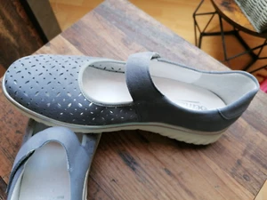 Neue SEMLER Klettschuhe, Ballerina, aus echtem Leder, Gr. 8, Weite H, hellblau - Bild 1 von 12