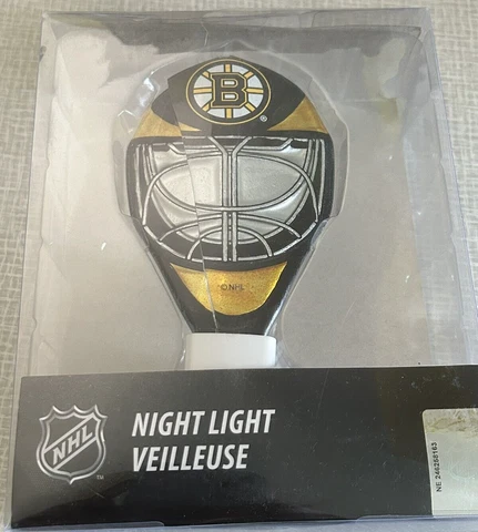 Team Sports America Boston Bruins Goalie Mask NHL Glass Night Light NIB Cover