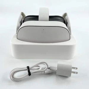 Meta Quest 3S 128GB Virtual Reality Headset nur P97 ohne Controller - Bild 1 von 7
