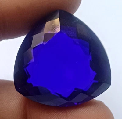AAA+ Large Blue Tanzanite 71.10 Ct. Trillion Cut Loose Gemstone Gift for Women - Image 1 of 4