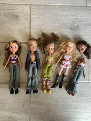 Lot of 5 Vintage Bratz Dolls some redressed Yasmin, Sasha, etc…C3 - Image 1 of 4