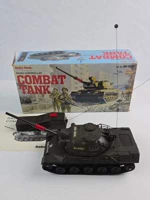 Radio Shack Combat Tank M48 Radio Control Toy w/box -motor winds no movement - Image 1 of 4