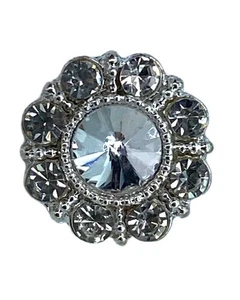 Bottone gioiello tondo con strass centrale grande 14 mm argento Lineato 20 08002 - Imagen 1 de 4