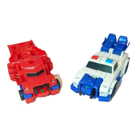 TRANSFORMERS Robots in Disguise PRIMESTRONG, Optimus Strongarm, Crash Combiners Cover