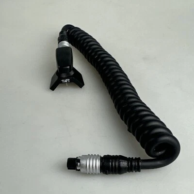 Cable Olympus TTL tipo tres con adaptador (P52) Foto 1 de 4