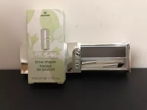 Clinique Brow Shaper #05 anthrazit 0,11 oz volle Größe in Verpackung - Bild 1 von 2