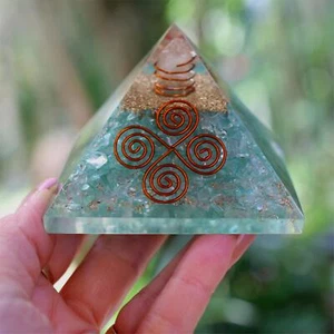 Aquamarin Orgon Pyramide 4 Spulen 75mm EMF 5G Energieschutz Orgonit Heilung - Bild 1 von 10