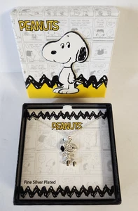 Peanuts Snoopy Silver Plated Necklace Fine Silver Plated Pendant With 18" Chain - Picture 1 of 3