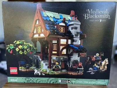 LEGO Ideas: 21325 Medieval Blacksmith 2164pcs New Sealed w/minor wear - Image 1 of 4