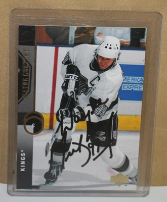 WAYNE GRETZKY AUTOGRAPHED 1994 UPPER DECK  #1 CARD NM - Image 1 of 3