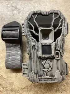 Stealth Cam Model #PXP36NGX fotocamera da pista di gioco con cinturino! - Foto 1 di 8