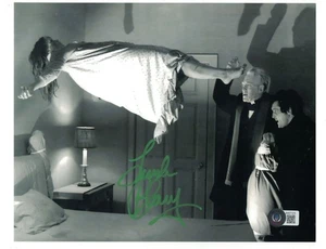LINDA BLAIR Signed THE EXORCIST 8x10 Photo Beckett BAS COA Regan HORROR ICON - Picture 1 of 1