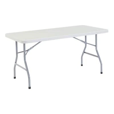 Mesa dobrável de plástico industrial global, 60 x 30", branca - Imagem 1 de 4