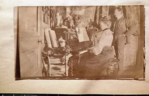 AZ576 photo circa 1914 famille bourgeoise couple femme au piano - Picture 1 of 1