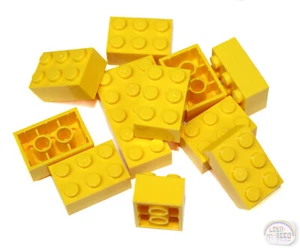 LEGO Classic - 3-Buck Bag - 2x3 Brick - 12-pcs - Yellow - New - (3002) - Picture 1 of 4