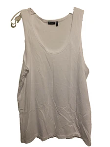 Camiseta sin mangas blanca de algodón con cuello redondo talla mediana larga alta de diseño de ASOS - Imagen 1 de 3