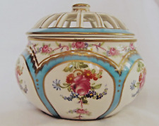 Vintage De La Reine Blue & White Floral Trinket/Potpourri Pot With Lattice Lid