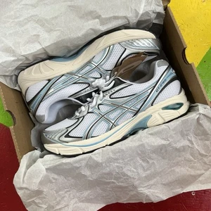 ASICS GT-2160 WHITE PURE SILVER SKY BLUE UK11 🩵 TRUSTED SELLER 🩵 FAST SHIP 🚚 - Picture 1 of 7