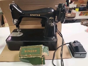 Vintage Singer Spartan 192K Sewing Machine SIMANCO CAT RFJ9-8 V110 TESTED WORKS - Picture 1 of 19