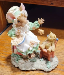 Enesco Priscilla Hillman Mouse Tales  'Little Miss Muffet' Figurine 1995 - Picture 1 of 5