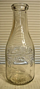 MADERA, CALIFORNIA QUART SIZE MILK BOTTLE - QUALITY DAIRY - Picture 1 of 5