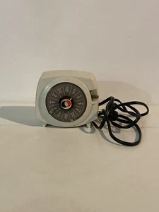 Guard-all. Intermatic. automatic24-hour timer. Model HT- 75 - Picture 1 of 10