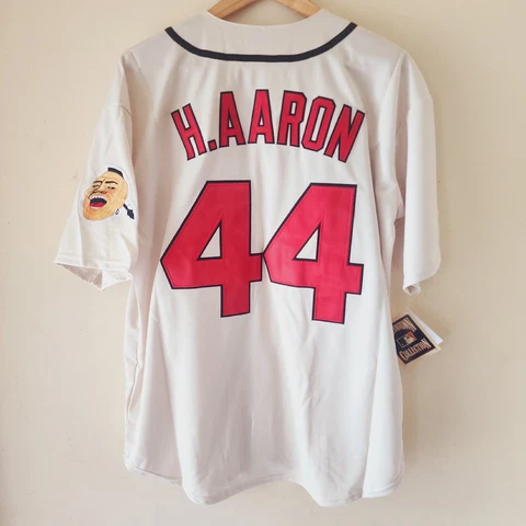 Hank Aaron #44 Throwback Atlanta Braves Jersey  Cream Size Large Cover