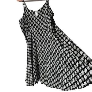 Old Navy Sam Women’s Black White Printed Fit & Flare Dress Size XXL 2XL NWT - Picture 1 of 9