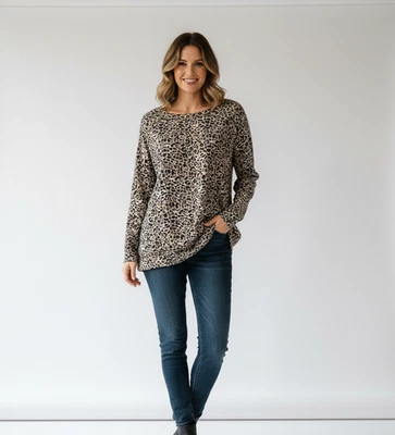 MinkPink Tunic Size Medium Animal Print Long Thin Sweater - Image 1 of 4