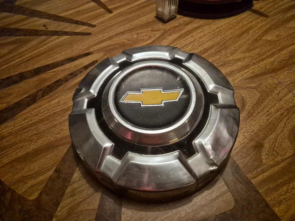 Tapacubos Chevy C10 K10 1969-1975 10,5 pulgadas Foto 1 de 2