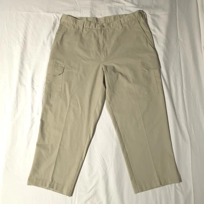 Cintas ComfortFlex Khaki Tan Cargo Work Pants Mens 38x27 Comfort Flex - Image 1 of 4