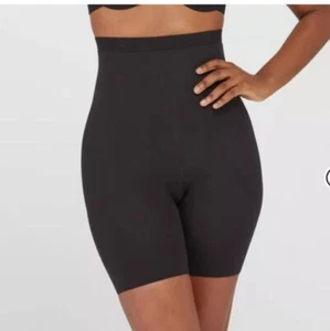 Assets by Spanx Medium Shaping High Waisted Mid Thigh Short Shapewear - Bild 1 von 12
