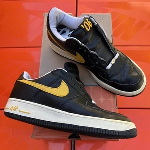 2005 Nike Air Force 1 06 Low Black Gold Fraternity 624040-071 Sz 10 - Picture 1 of 13