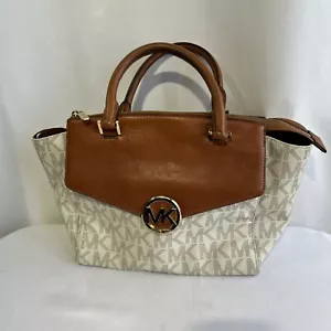 MICHAEL KORS~Hudson Satchel Bag Signature Brown Vanilla/Acorn No Shoulder Strap* - Picture 1 of 10