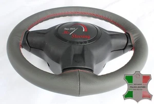 PARA SCION XB 04-07 CUBIERTA VOLANTE CUERO GRIS, BORDES CERRADOS, PUNTADA ROJA - Imagen 1 de 6