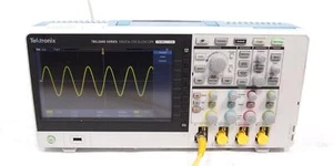 Tektronix TBS2014 100MHz 1GS/s 4-Channel Digital Oscilloscope - Picture 1 of 4