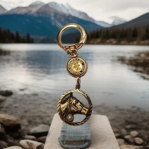 Portachiavi Colorado Il Centenario Stato Metallo Souvenir Viaggio Regalo Cavallo Charm - Foto 1 di 10