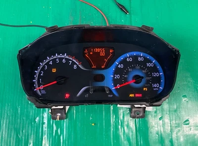 Cuadro de instrumentos velocímetro Nissan Cube 2010 113 k millas 090817 0099 Foto 1 de 3