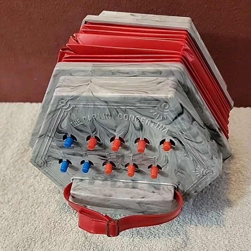ACORDEÓN VINTAGE THE CARLIN MINI CONCERTINA DIFÍCIL DE ENCONTRAR Foto 1 de 4