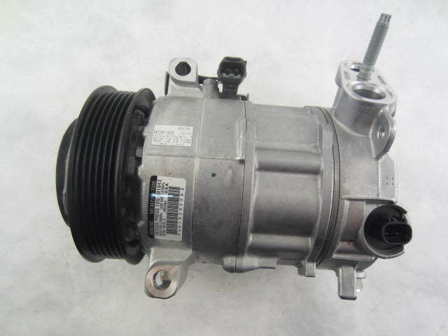 Nuevo compresor de aire acondicionado para Dodge Dart 2013-2016 (2,0 L, solo 2,4 L) Foto 1 de 4