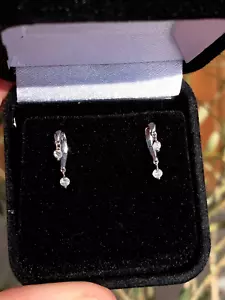 Platinum diamond two stone drop earrings, boxed - Bild 1 von 8