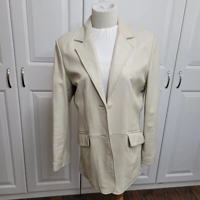 Chaqueta De Colección Pamela McCoy Colecciones Marfil Off White Cuero 2 Botones Talla M Foto 1 de 4