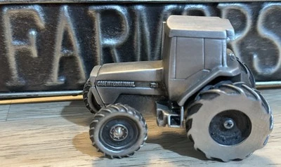 Tractor agrícola PEWTER Case International 7130 escala 1/43 o 3,375" de longitud Foto 1 de 4