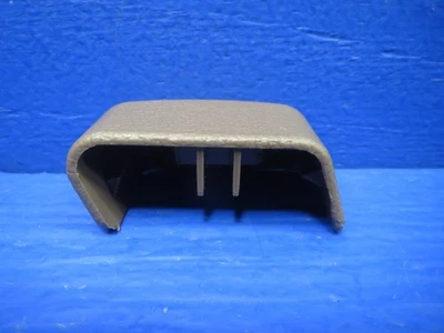 Toyota 4runner 1999 asiento Assenger derecho, tapa de perno trasero izquierdo fabricante de equipos originales. B36 Foto 1 de 4